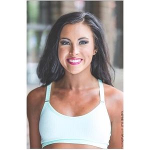 Meet your Posher, Madison